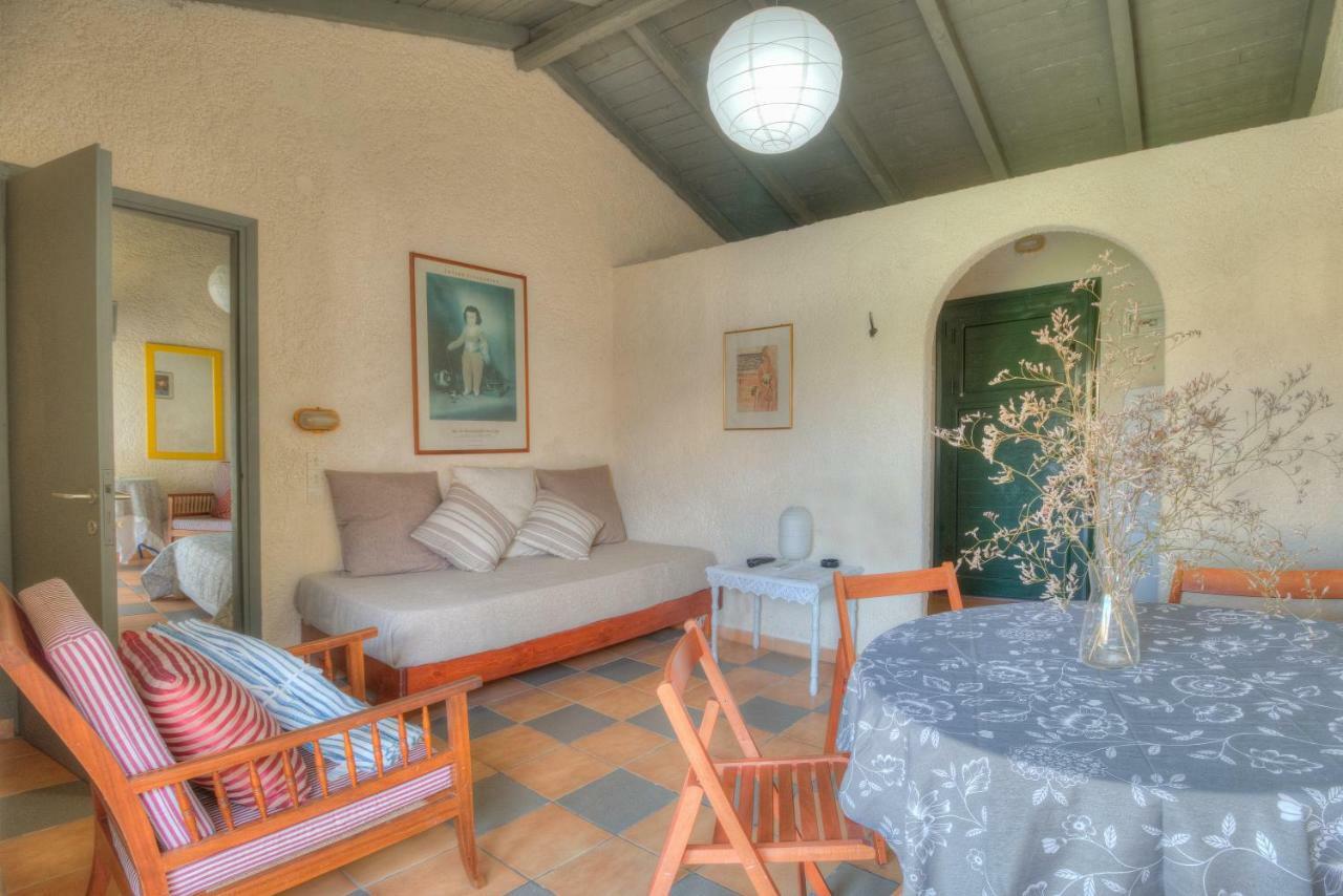 Lefkes Apartments Akharávi Eksteriør bilde