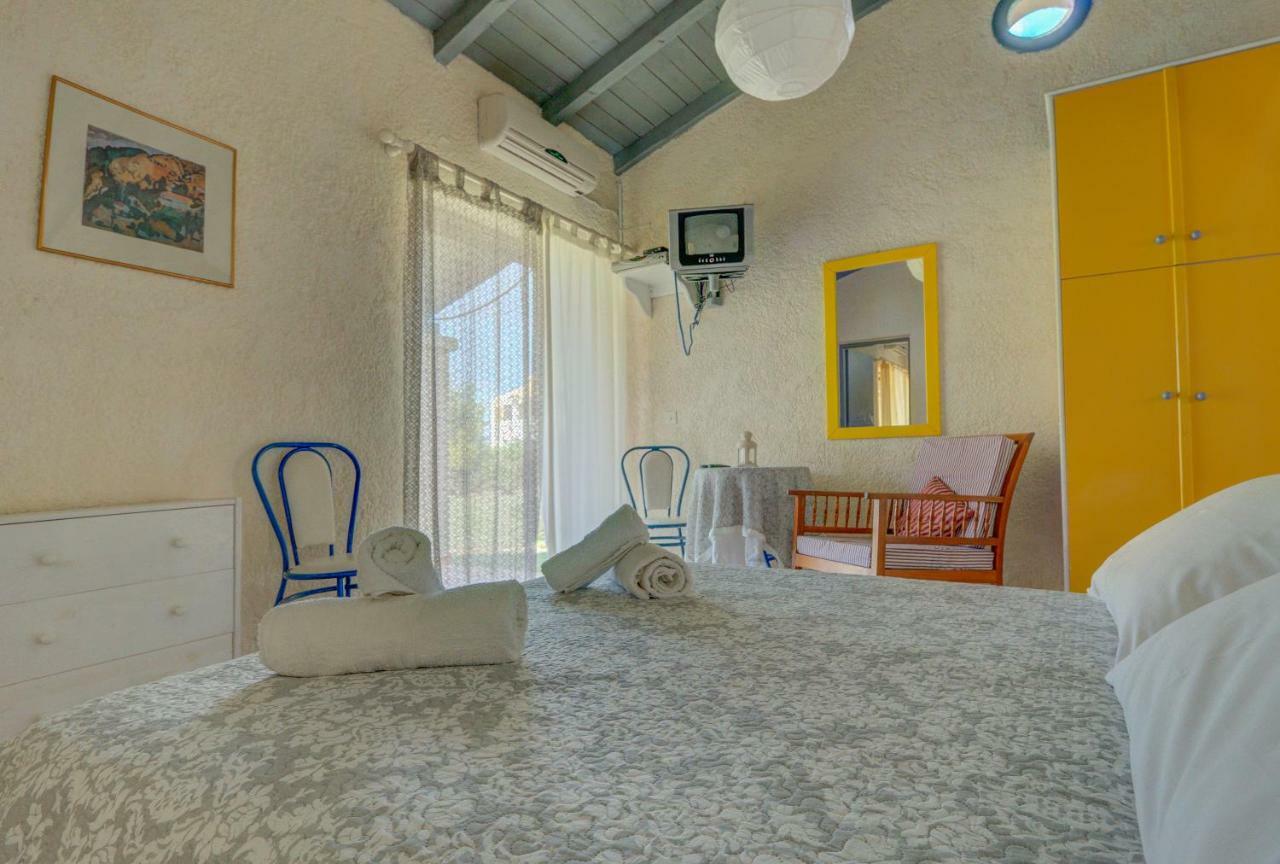 Lefkes Apartments Akharávi Eksteriør bilde